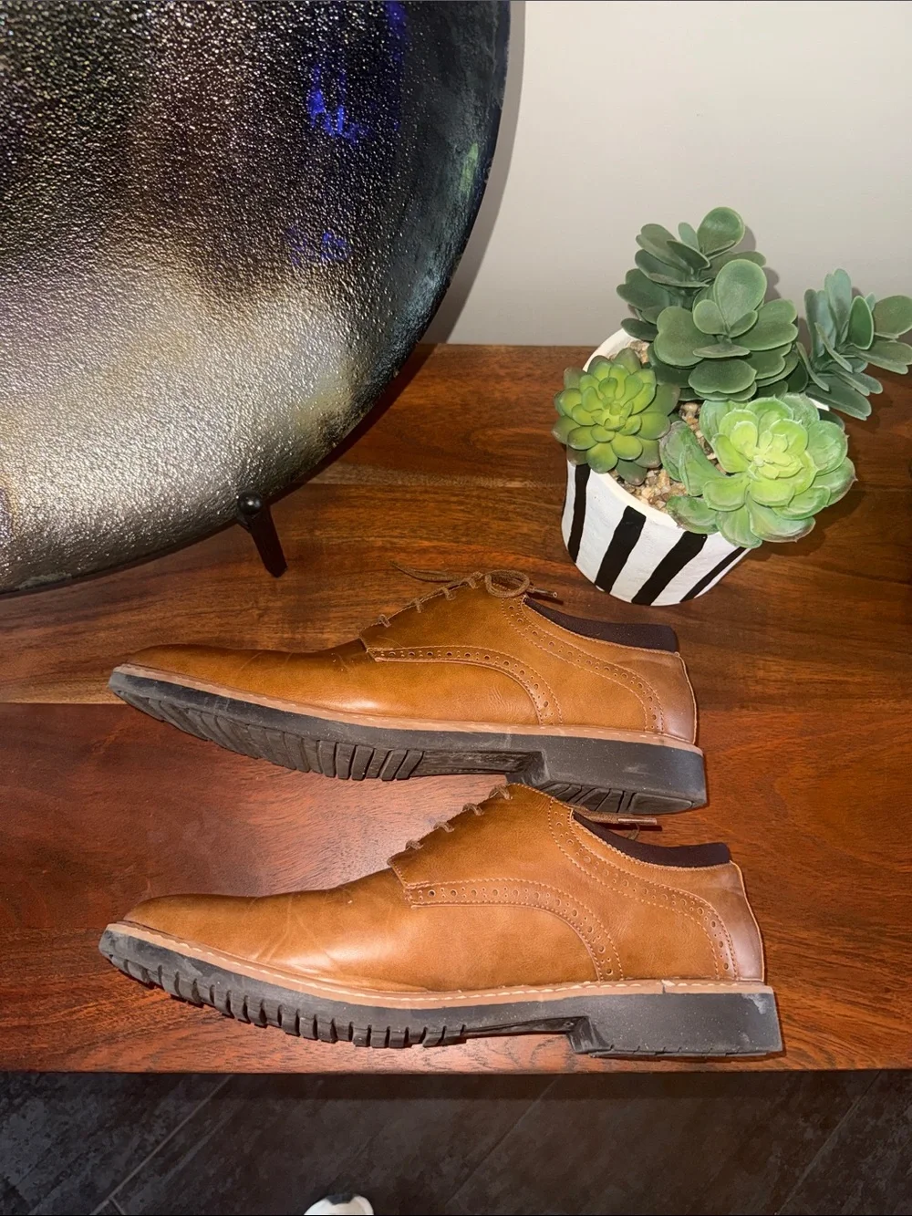 Vance classic brown